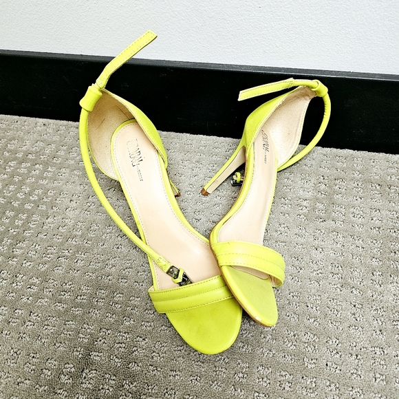 Chartreuse set - Picture 9 of 11